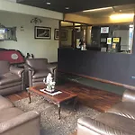Hostal La Villa Inn