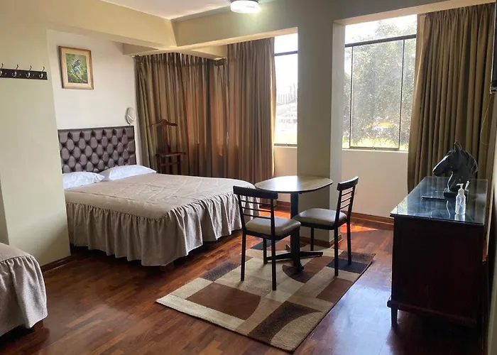 Hostal La Villa Inn