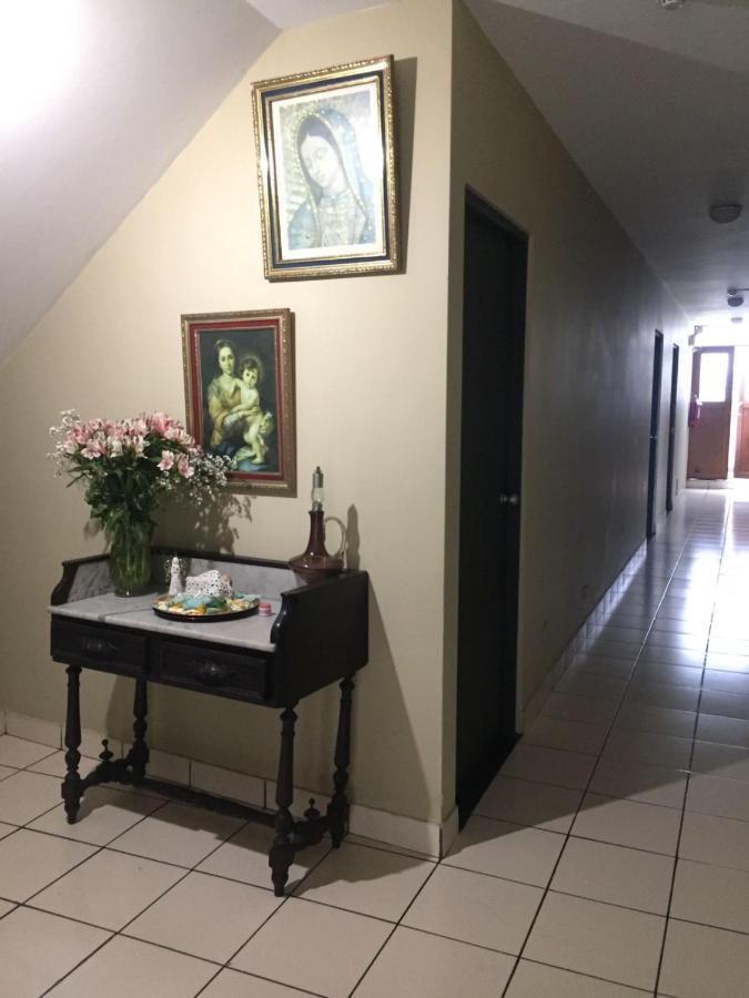 La Hotel